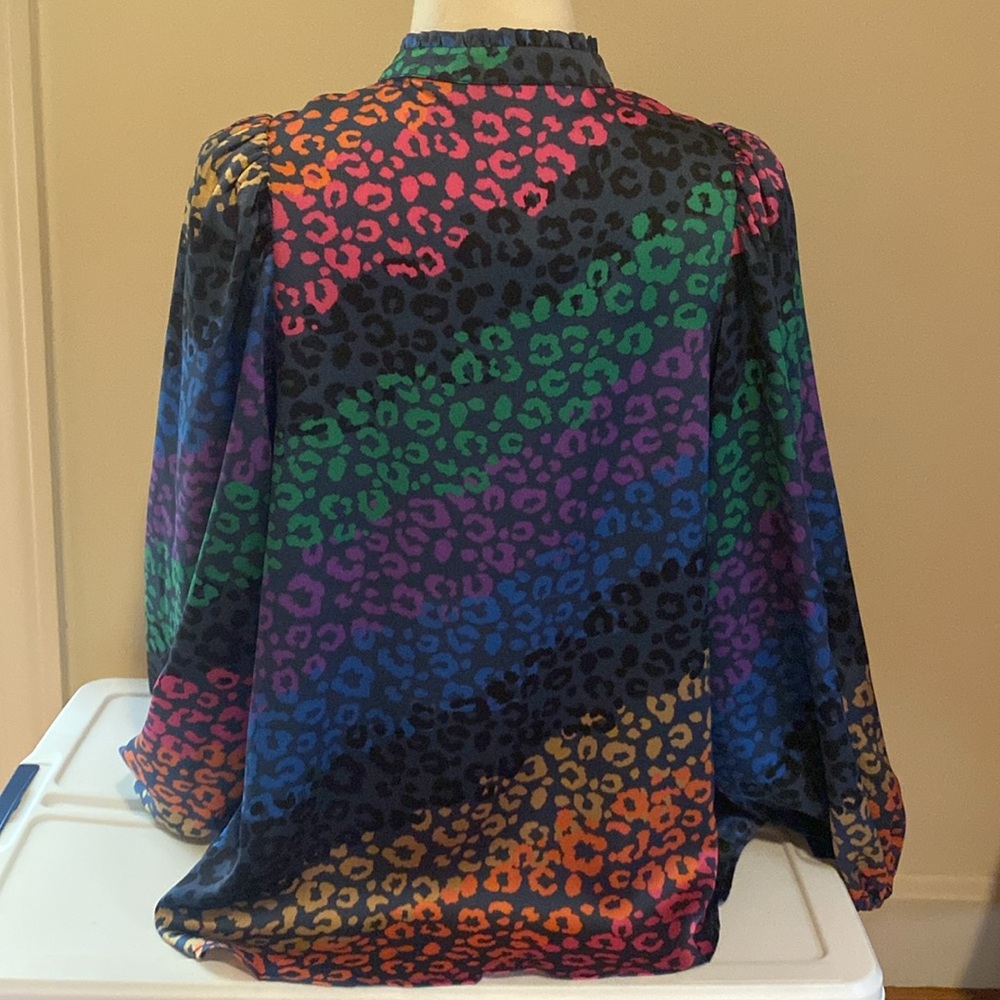 Vilagallo Multicolored Animal Print Blouse - Picture 6 of 10